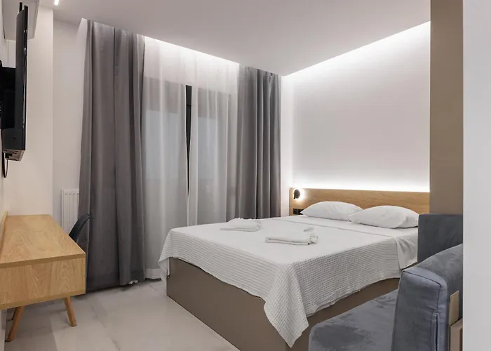 Dialetti's Nook In ελλάδα Apartahotel 4*